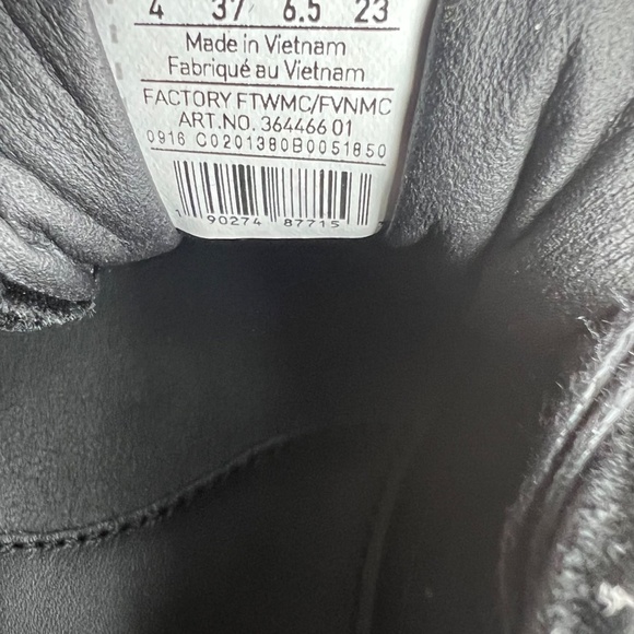 Puma X Fenty Rihanna Creeper Black on Black Velvet  (Never Worn) - Picture 12 of 14